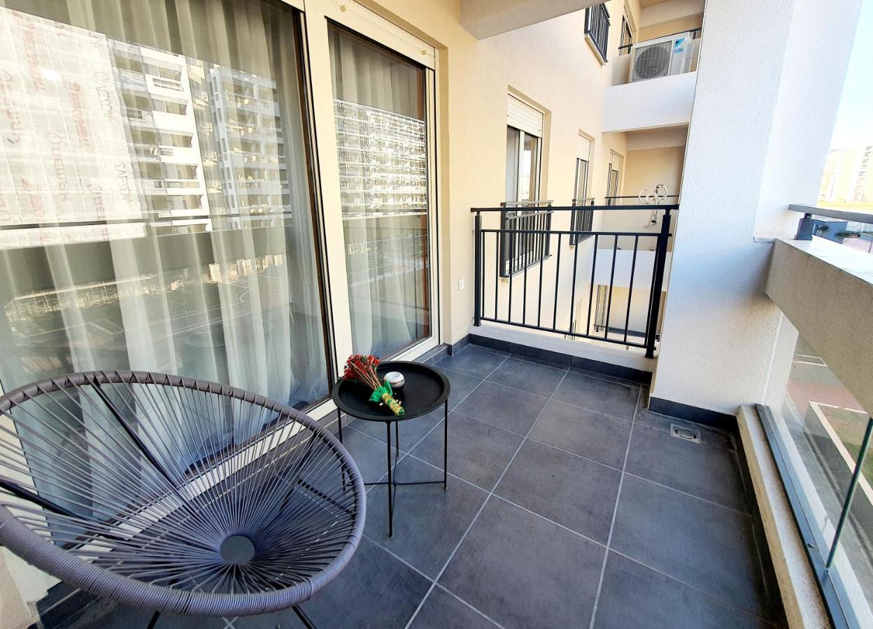 Apartman Ana Lux Podgorica Buitenkant foto