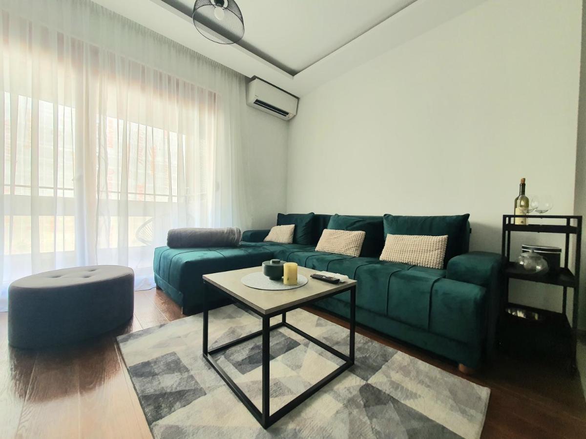 Apartman Ana Lux Podgorica Buitenkant foto